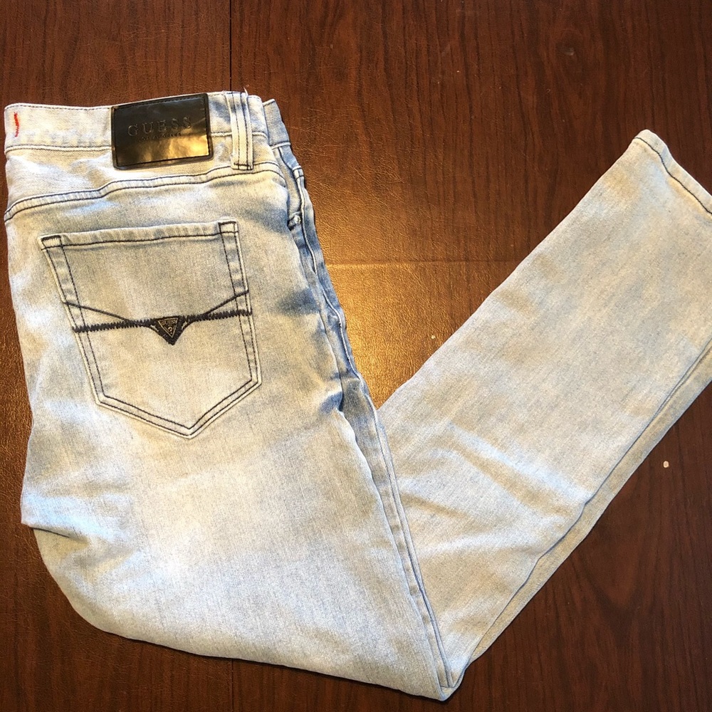 Guess Medium Rise Skinny Light Wash Jeans